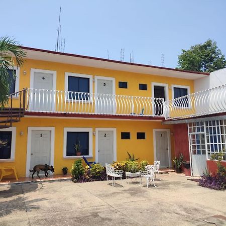 Hotel Pardo Tenosique de Pino Suarez Kültér fotó