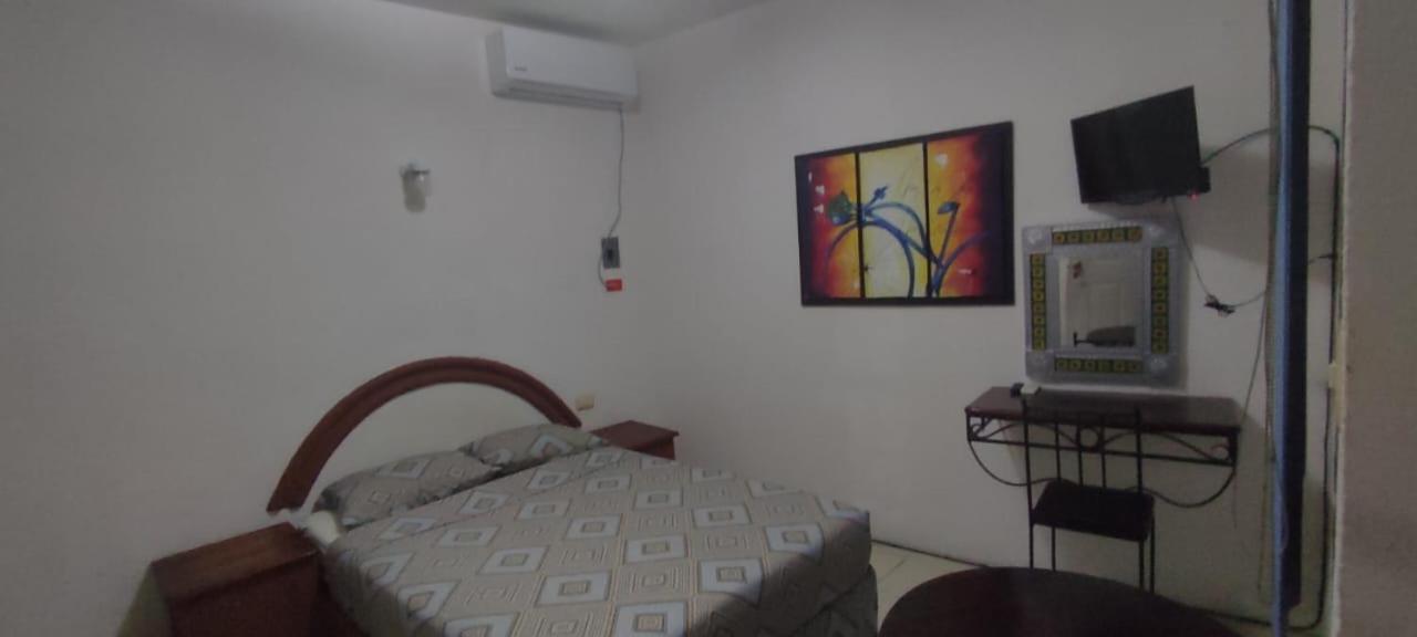 Hotel Pardo Tenosique de Pino Suarez Kültér fotó